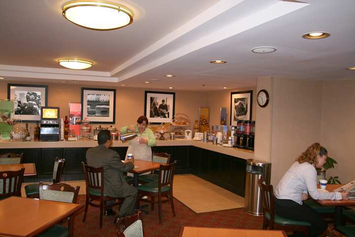 Holiday Inn Express Hartford South - Rocky Hill By Ihg Restaurace fotografie